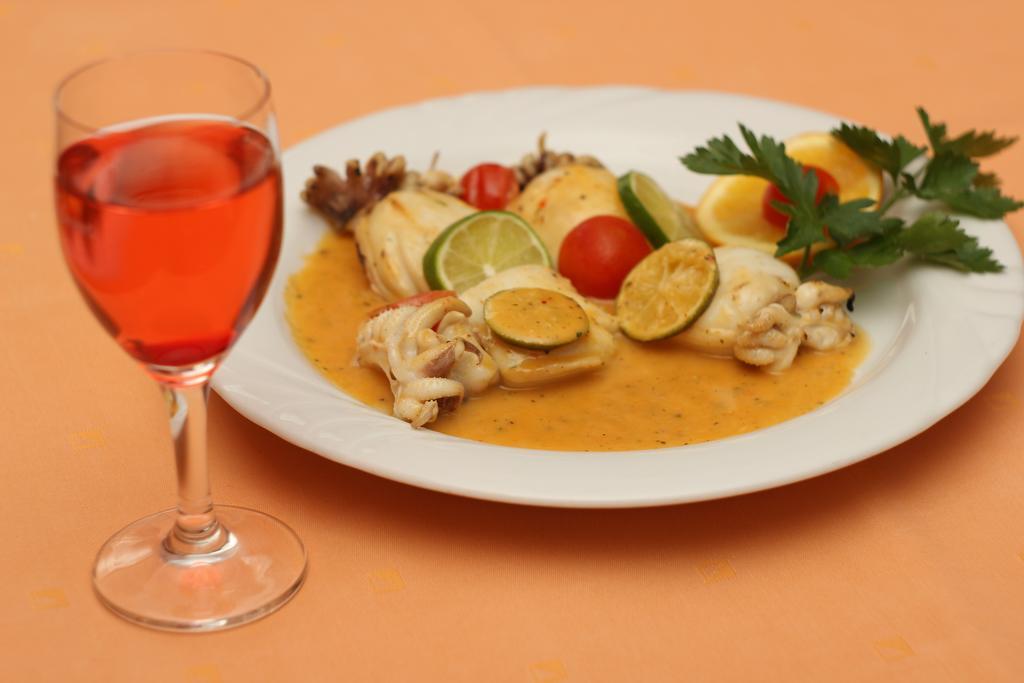 Hotel & Restaurant Am Kirschberg Alten Buseck 外观 照片