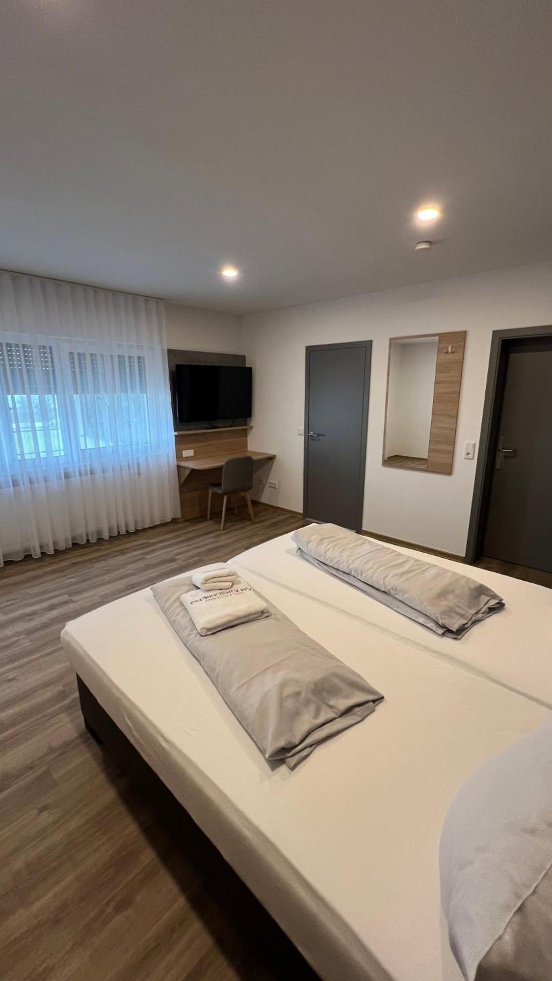Hotel & Restaurant Am Kirschberg Alten Buseck 外观 照片