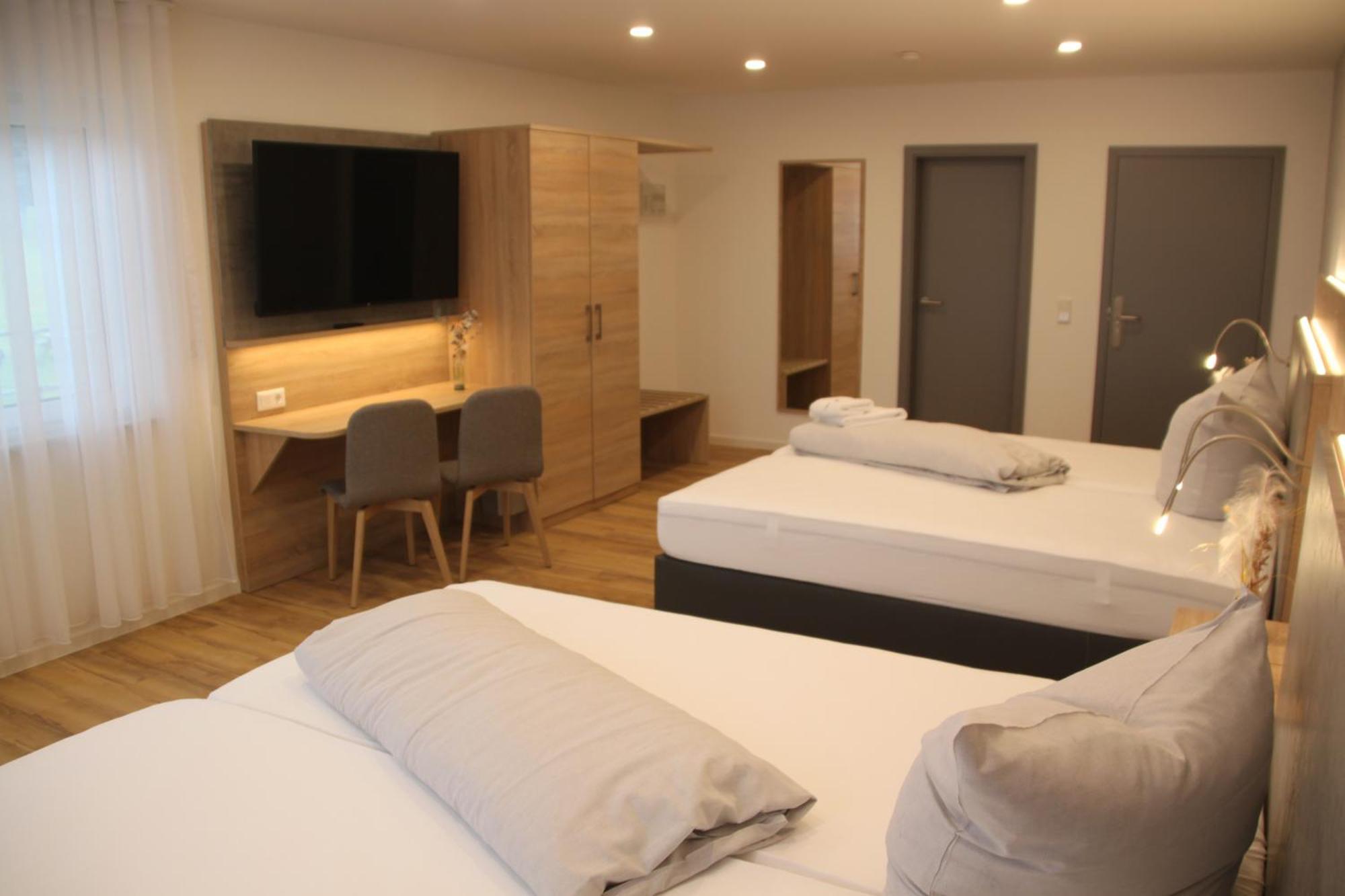 Hotel & Restaurant Am Kirschberg Alten Buseck 外观 照片
