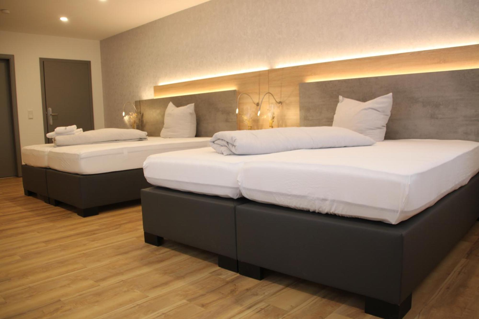 Hotel & Restaurant Am Kirschberg Alten Buseck 外观 照片